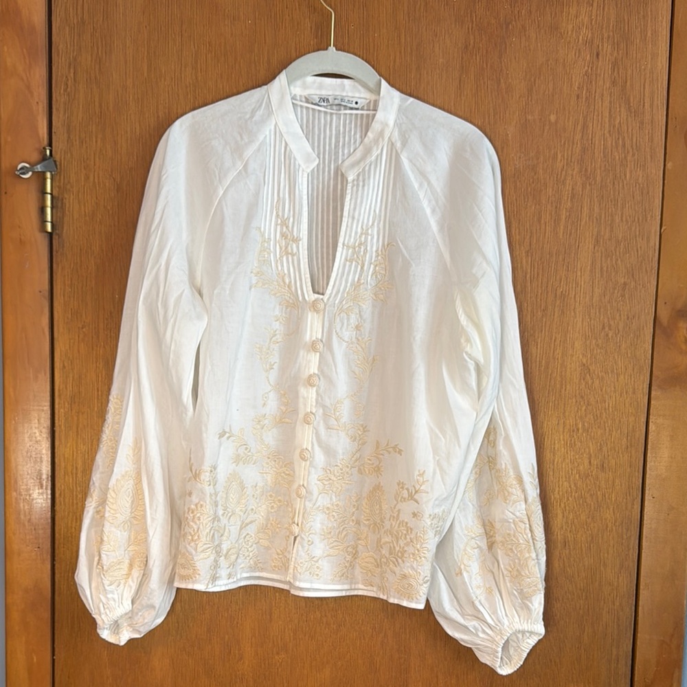 Zara White Embroidered Blouse
